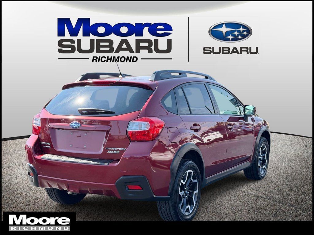 Used 2016 Subaru Crosstrek 2.0i Premium AWD/4WD image 2
