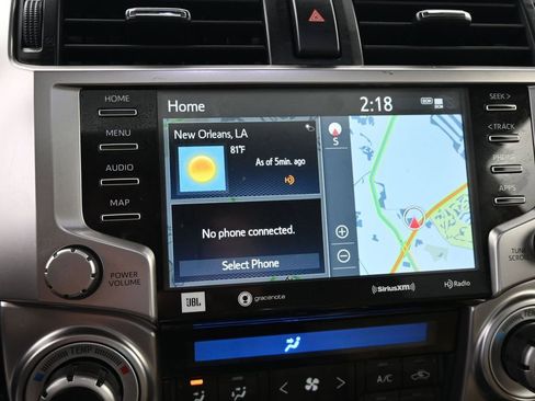 Used 2024 Toyota 4Runner Limited image 32