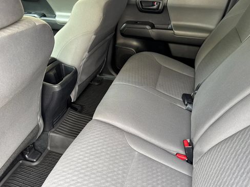 Used 2023 Toyota Tacoma SR AWD/4WD image 13