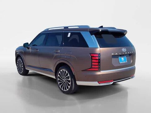 New 2026 Hyundai Palisade Calligraphy FWD image 3