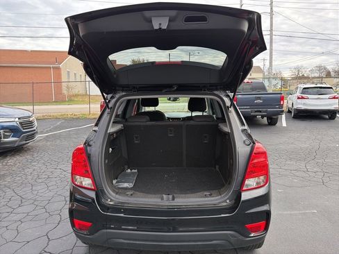 Certified 2022 Chevrolet Trax LS w/ Tint and Cruise Package image 15