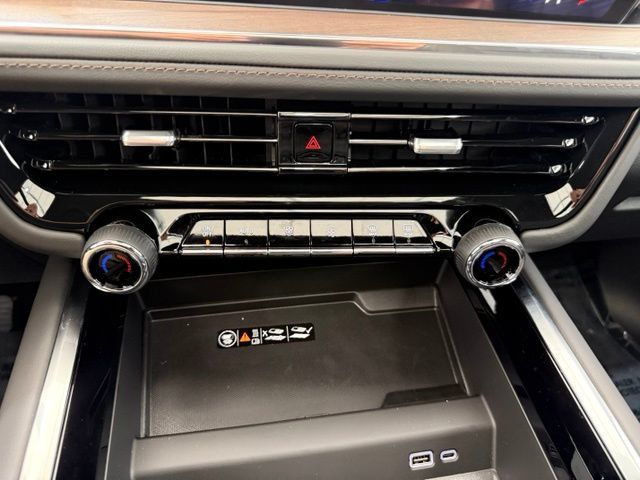 New 2026 Chevrolet Tahoe High Country AWD/4WD image 42