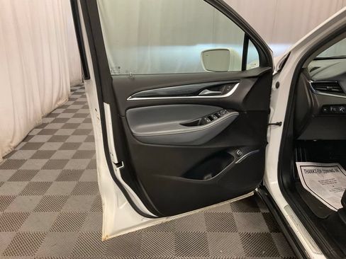 Used 2019 Buick Enclave Essence AWD/4WD image 21