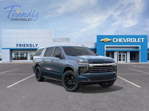 New 2026 Chevrolet Suburban Premier AWD/4WD image 12