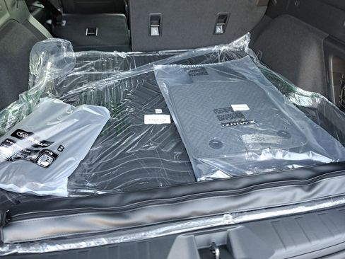 New 2026 Subaru Outback Premium image 16