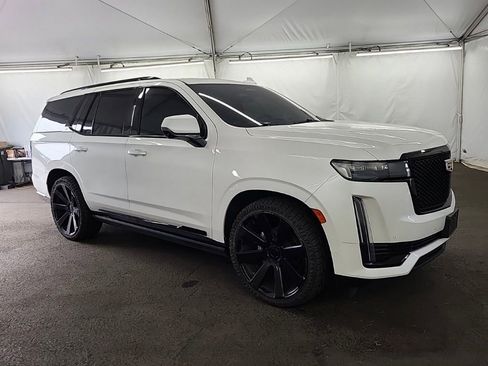 Used 2021 Cadillac Escalade Sport w/ Driver Assist Tech Package image 3