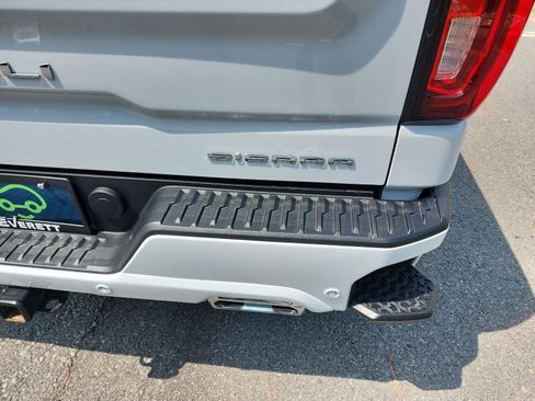 Certified 2026 GMC Sierra 1500 Denali Ultimate AWD/4WD image 5