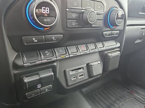 Used 2020 Chevrolet Silverado 1500 LT w/ All-Star Edition AWD/4WD image 22