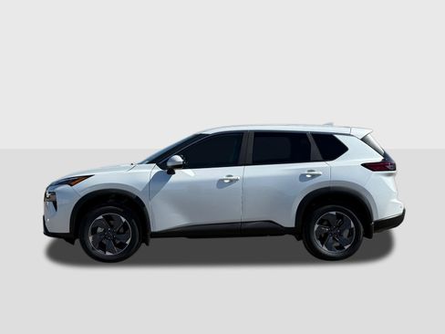 New 2026 Nissan Rogue SV image 2