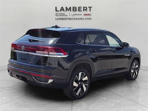 Used 2024 Volkswagen Atlas Cross Sport SE AWD/4WD image 6