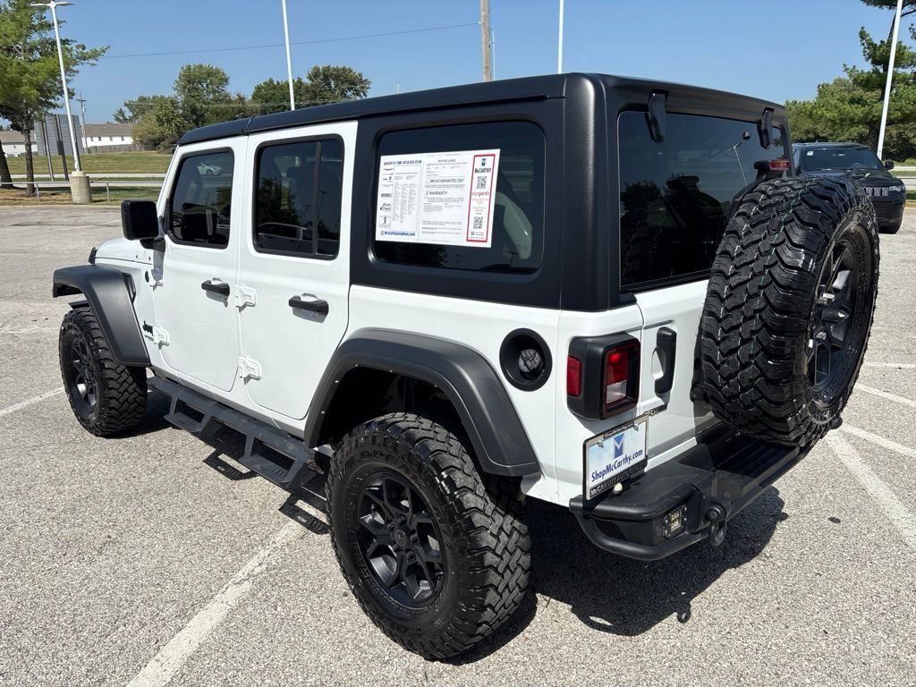 Used 2022 Jeep Wrangler Unlimited Sport AWD/4WD image 6