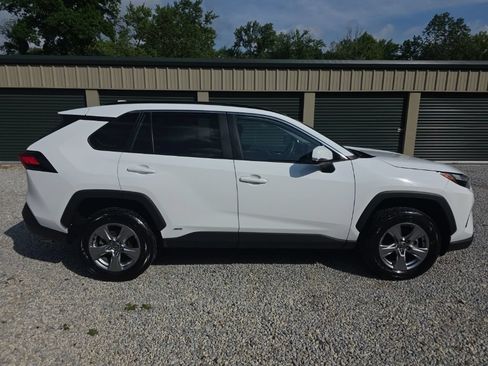 Certified 2025 Toyota RAV4 XLE AWD/4WD image 7