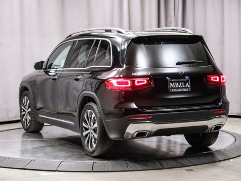 Certified 2023 Mercedes-Benz GLB 250 image 2