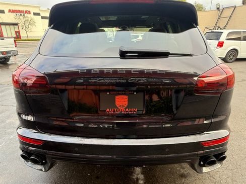 Used 2016 Porsche Cayenne GTS w/ Premium Package Plus AWD/4WD image 12