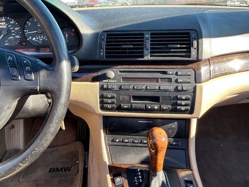 Used 2001 BMW 325Ci Convertible RWD image 13