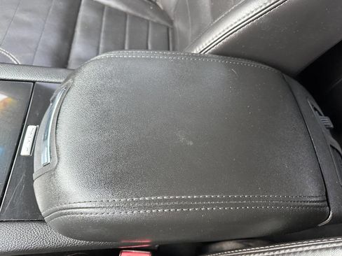 Used 2017 Ford Taurus SHO w/ Sho Performance Package image 38