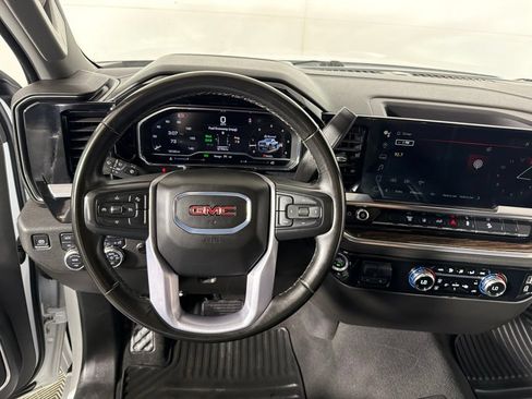 Used 2024 GMC Sierra 3500 SLE w/ SLE Convenience Package AWD/4WD image 13