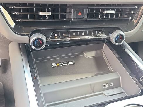 New 2026 Chevrolet Tahoe LT w/ Comfort Package RWD image 30
