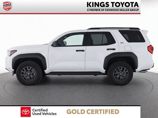 Used 2025 Toyota 4Runner SR5 AWD/4WD image 8