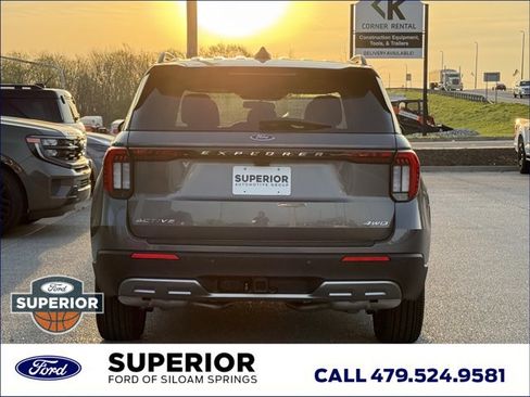 New 2026 Ford Explorer Active w/ Active Comfort Package image 5