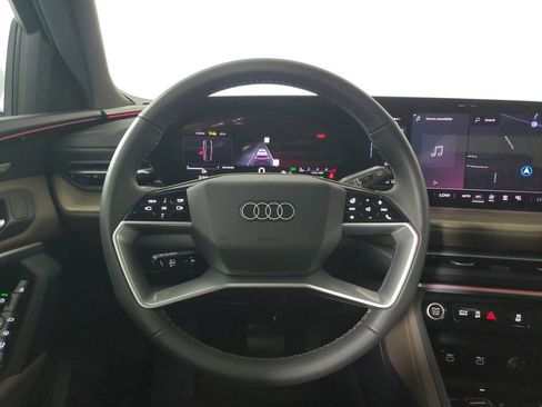Used 2025 Audi Q5 Premium Plus AWD/4WD image 16