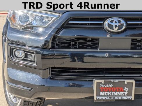 Used 2022 Toyota 4Runner TRD Sport image 3