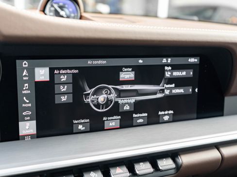 Used 2021 Porsche 911 Carrera 4S image 20