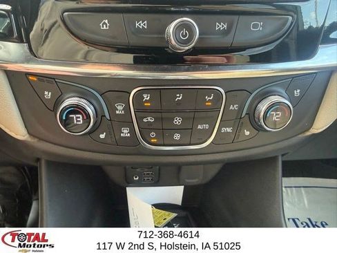 Used 2023 Chevrolet Traverse Premier w/ LPO, Floor Liner Package AWD/4WD image 31