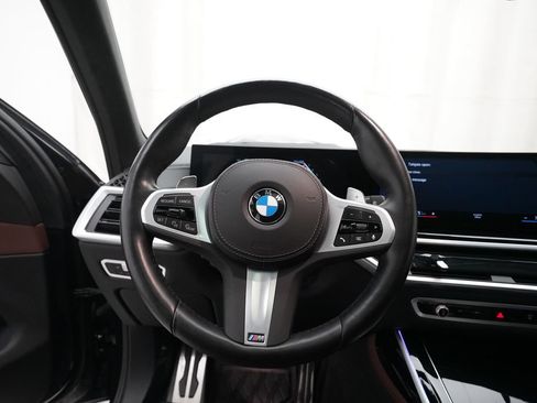 Used 2023 BMW X7 xDrive40i w/ Executive Package AWD/4WD image 4