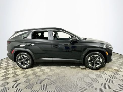 Used 2025 Hyundai Tucson SEL FWD image 2