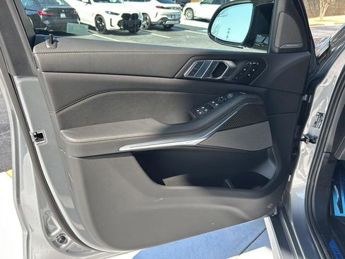 New 2026 BMW X7 M60i AWD/4WD image 15