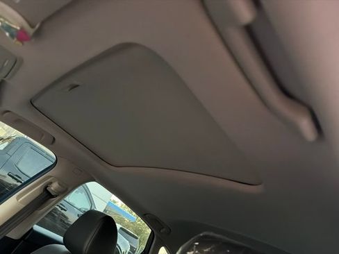 Used 2024 Honda Civic Touring image 13