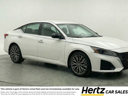 Used 2025 Nissan Altima 2.5 SV