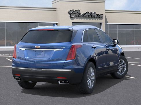 New 2025 Cadillac XT5 Luxury image 4