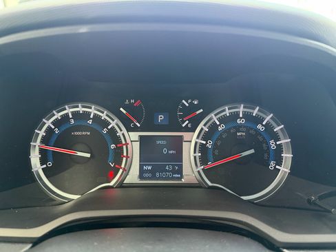 Used 2019 Toyota 4Runner SR5 Premium image 15