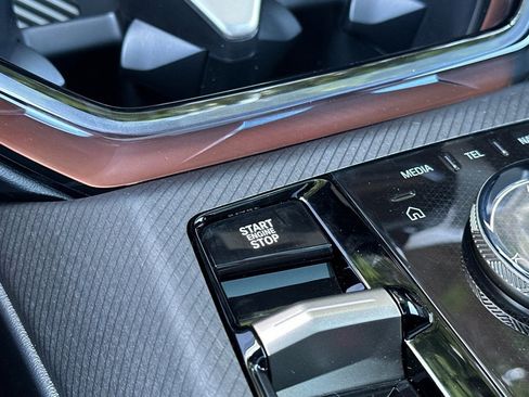 Used 2025 BMW X3 xDrive30i w/ Convenience Package image 19