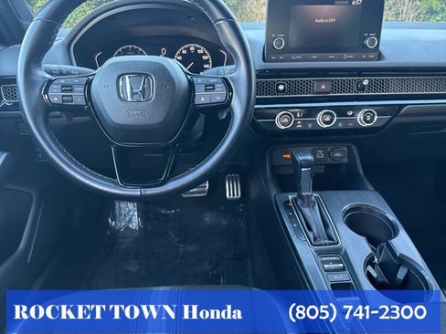 Used 2023 Honda Civic Sport image 16