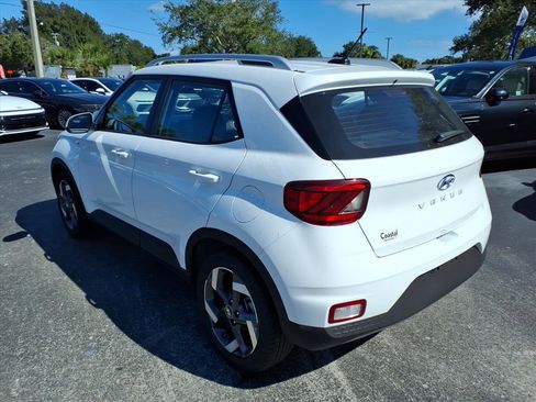 New 2026 Hyundai Venue SEL image 8