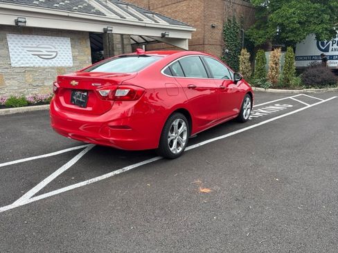 Used 2016 Chevrolet Cruze Premier FWD image 6