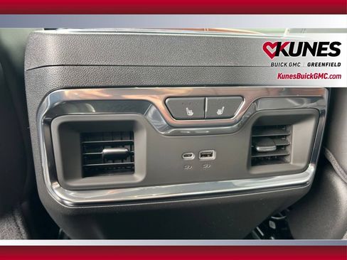 New 2026 GMC Sierra 3500 Denali Ultimate AWD/4WD image 34