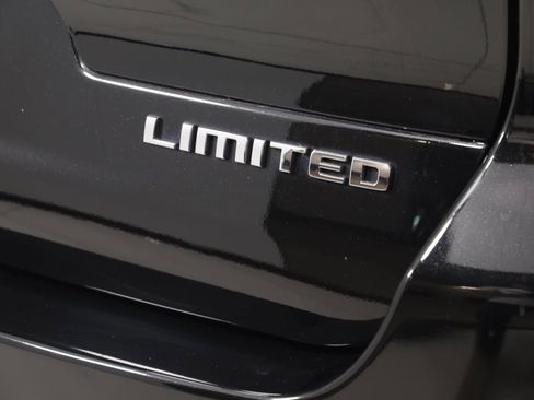 Used 2022 Jeep Grand Cherokee L Limited image 67