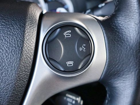 Used 2014 Toyota Camry SE w/ Moonroof Package FWD image 41