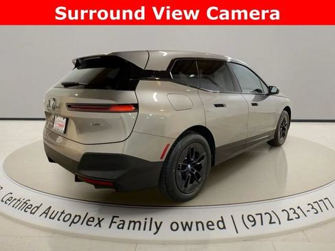 Used 2024 BMW iX xDrive50 w/ Convenience Package AWD/4WD image 5