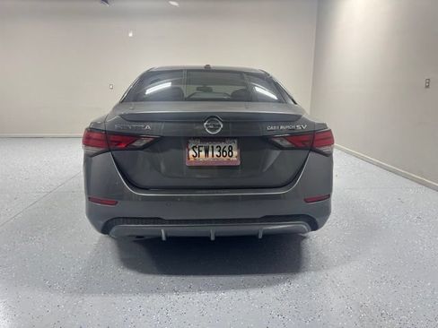 Used 2021 Nissan Sentra SV FWD image 7