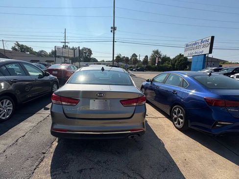 Used 2018 Kia Optima LX w/ Convenience Package FWD image 10