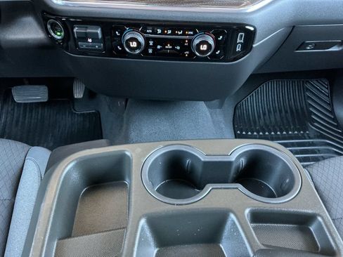 Used 2023 Chevrolet Silverado 1500 RST w/ Z71 Off-Road Package AWD/4WD image 13