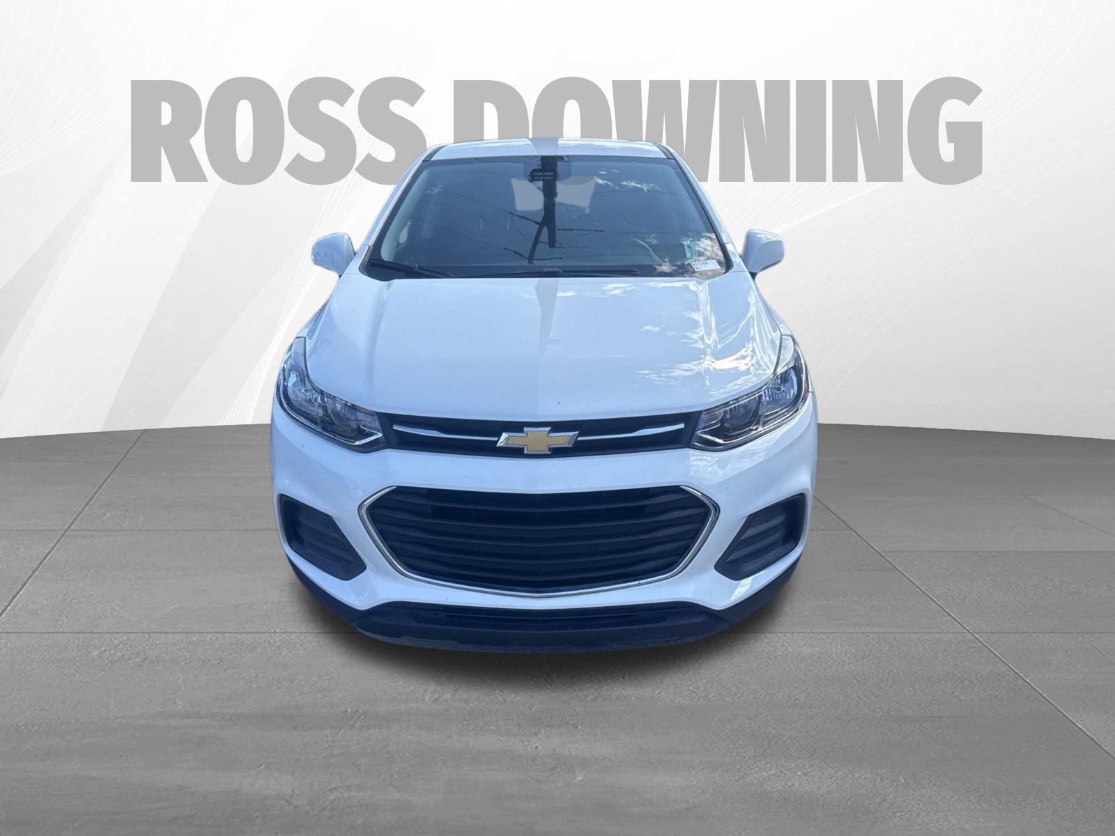 Used 2022 Chevrolet Trax LS w/ Tint and Cruise Package FWD image 2