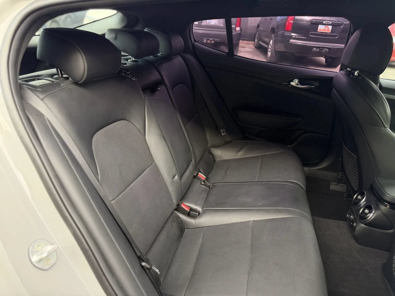 Used 2022 Kia Stinger GT-Line RWD image 17