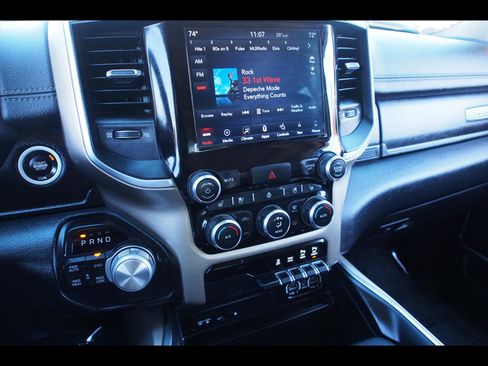 Used 2019 RAM 1500 Laramie image 26