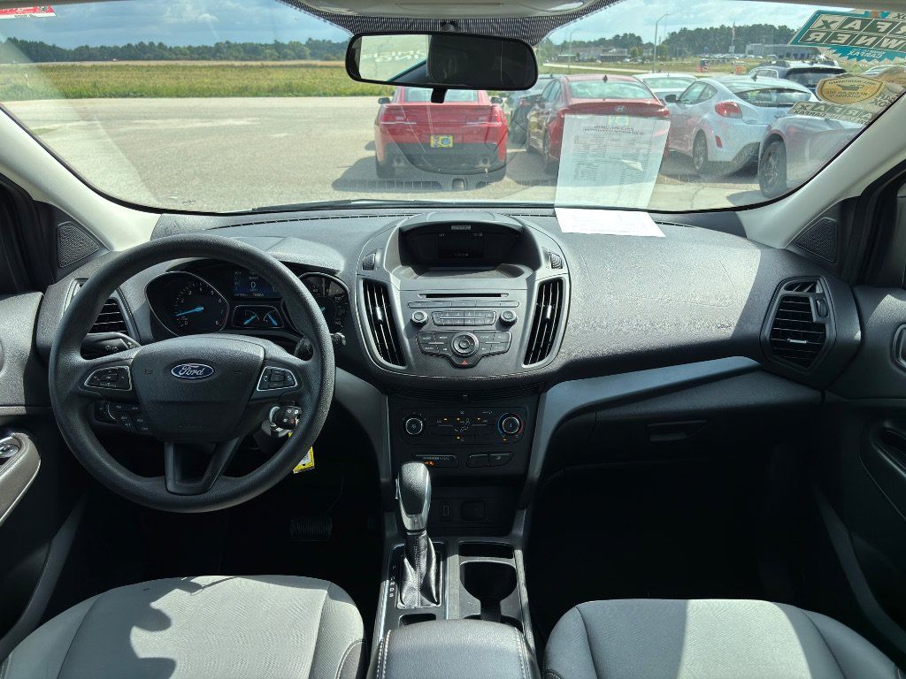 Used 2017 Ford Escape S FWD image 11